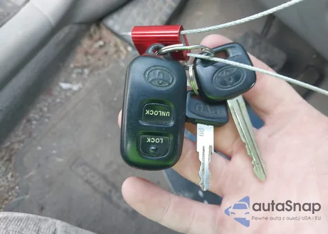 2003 Toyota Corolla Le из США, поврежденный, VIN 1NXBR32E63Z080342